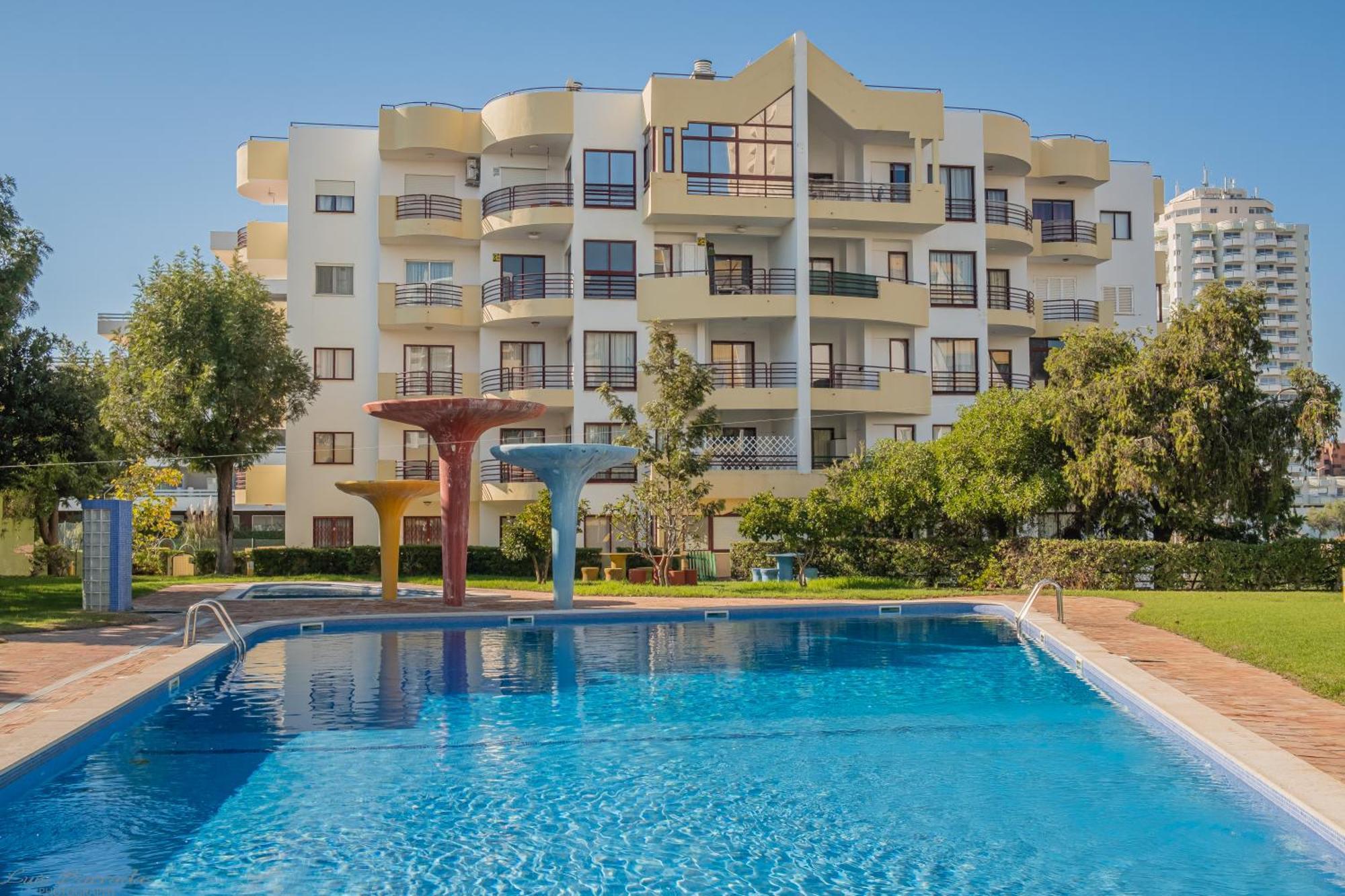Atlantic View Com Piscina Apartment Портиман Екстериор снимка